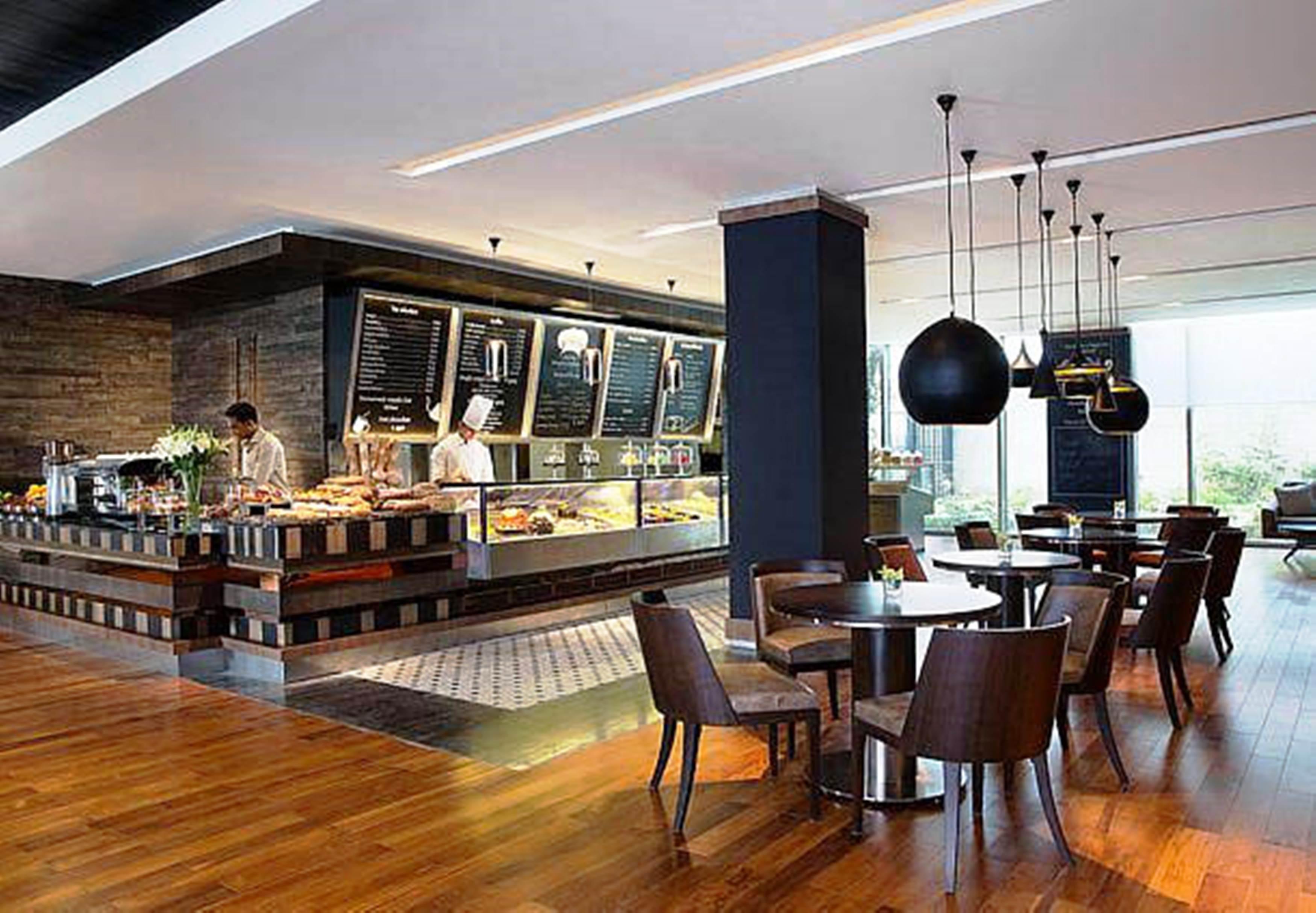 Jw Marriott Hotel New Delhi Aerocity Eksteriør billede The Coffee Bean & Tea Leaf in Kuala Lumpur, Malaysia